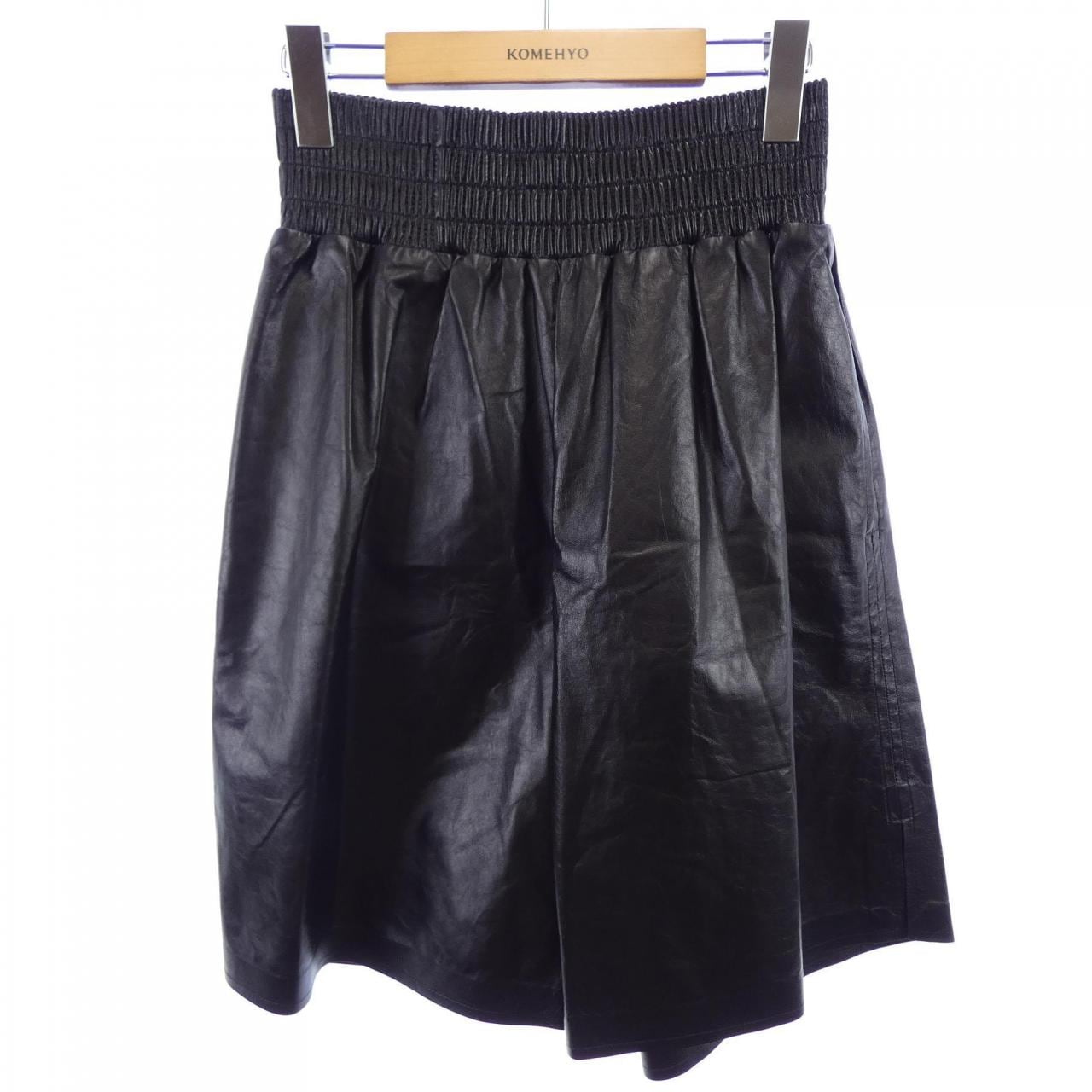 ボッテガヴェネタ BOTTEGA VENETA 617342　VKLC0 ショートパンツ