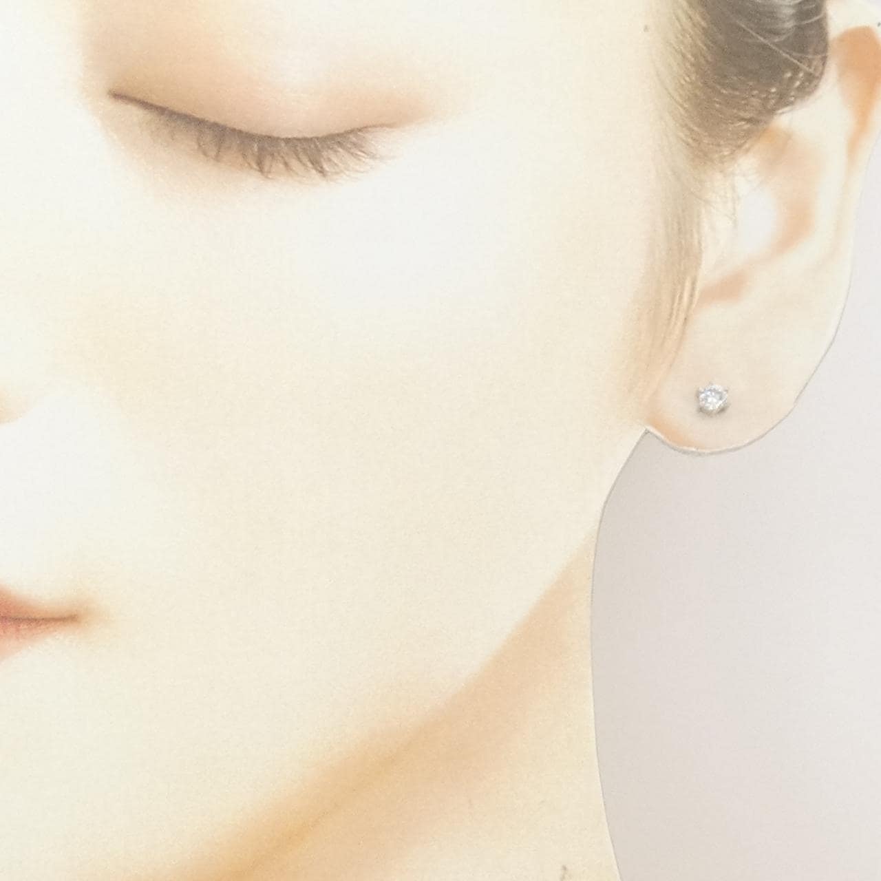 PT/PT900 ダイヤモンド ピアス 0.30CT