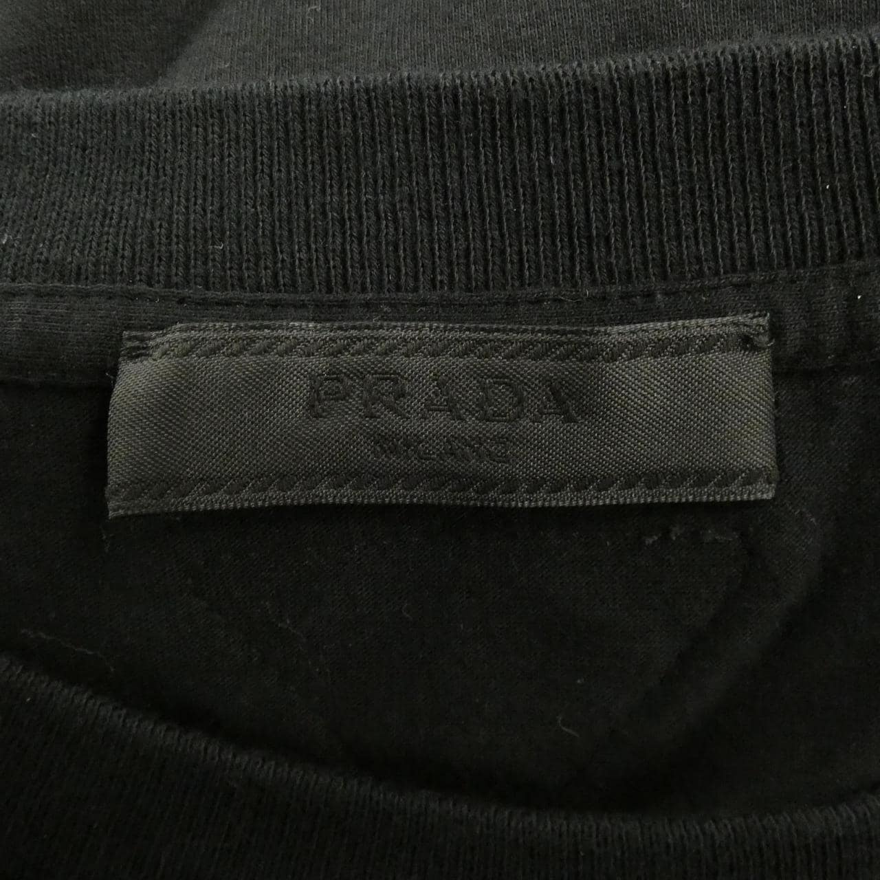 プラダ PRADA UJM492 S221 11CD Tシャツ