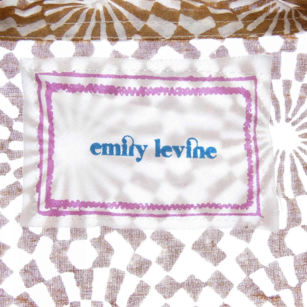 emily levine ワンピース
