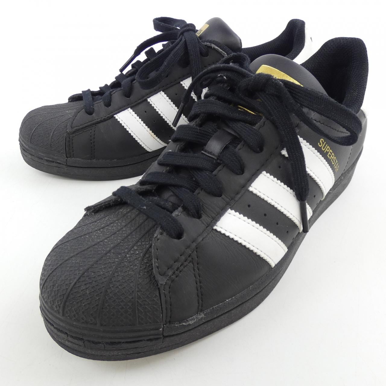 アディダス ADIDAS スニーカー