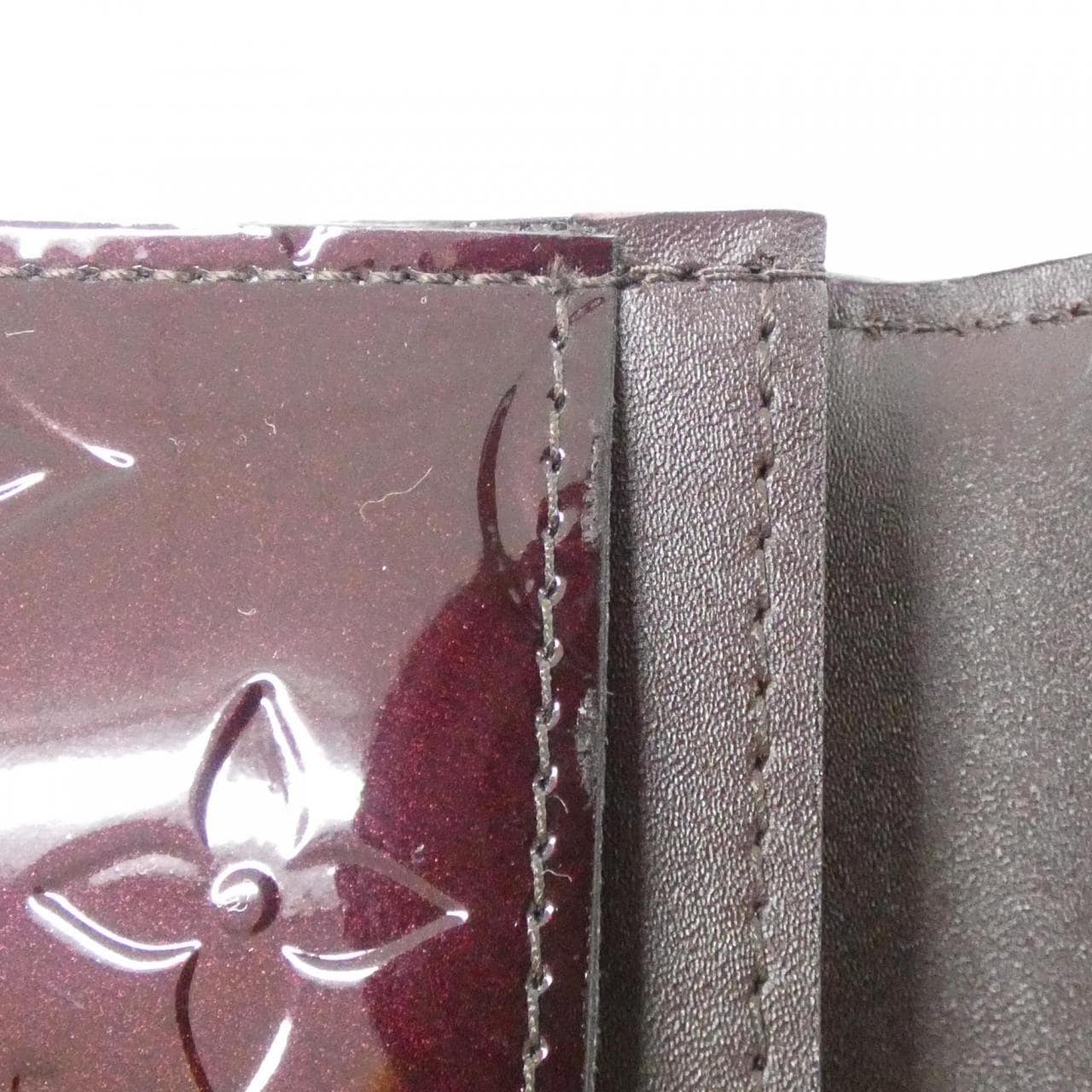 ルイヴィトン ヴェルニ アンヴェロップ カルト ドゥ ヴィジット M91409 カードケース