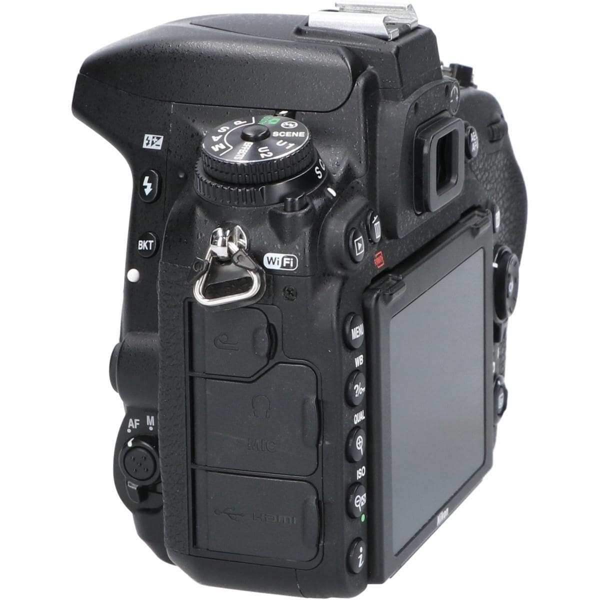 D750