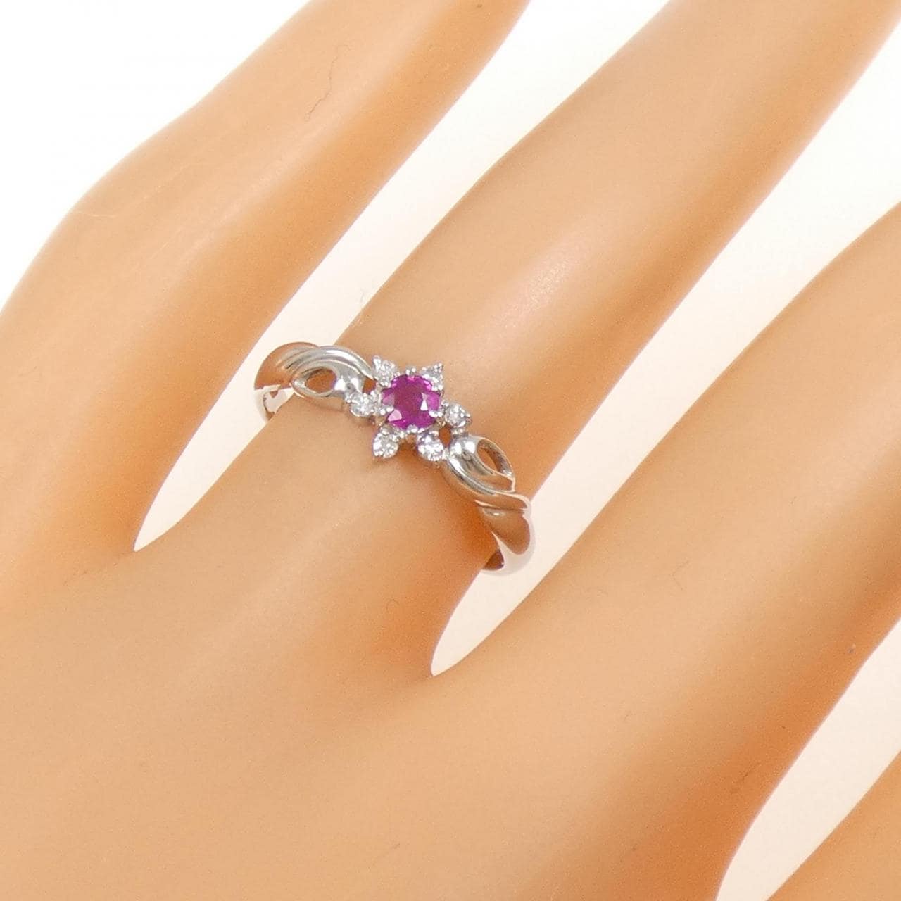 PT900 ルビー リング