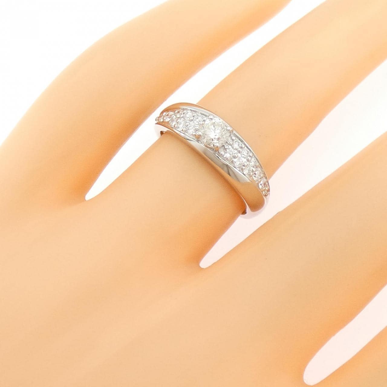 PT900 Diamond ring 0.251CT