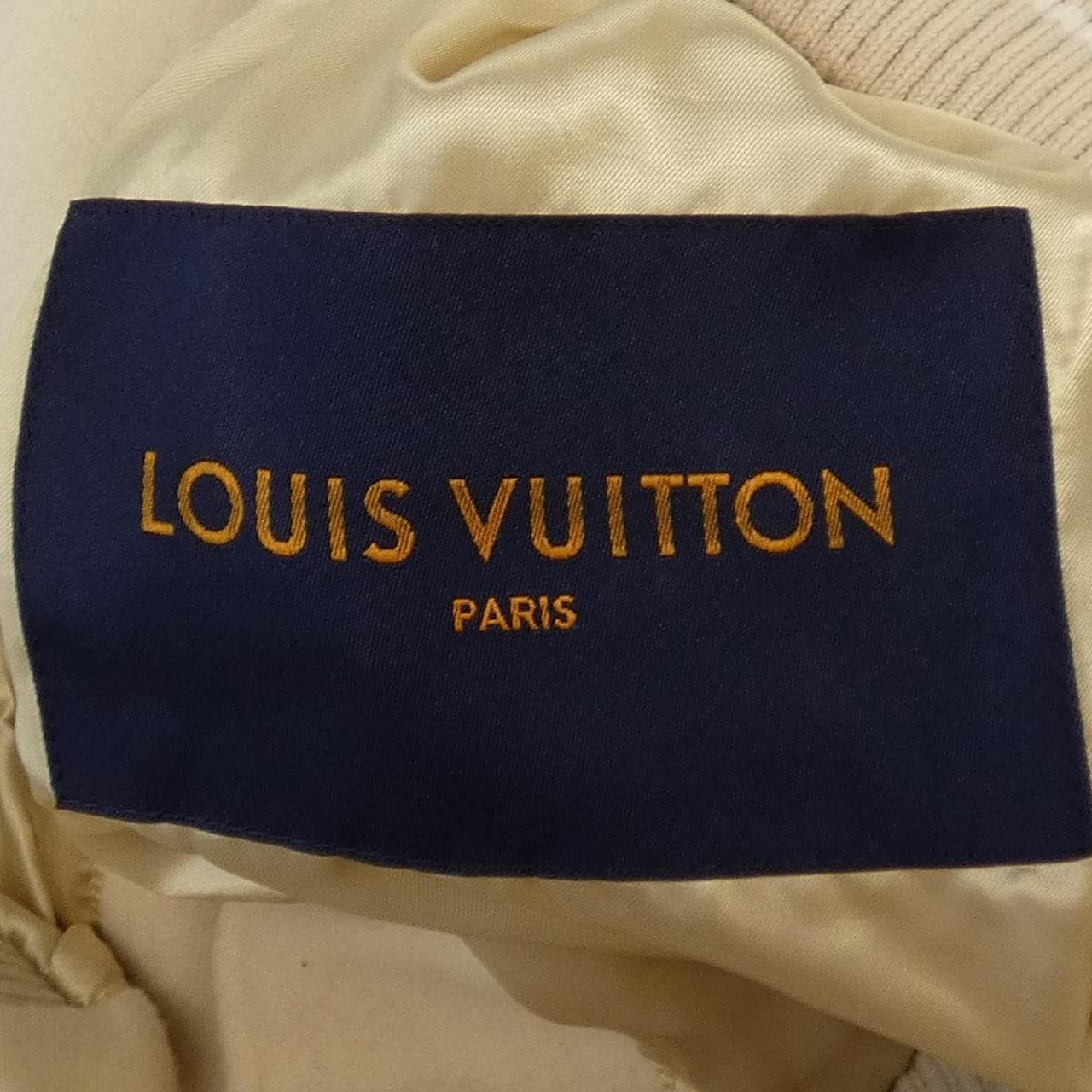 ルイヴィトン LOUIS VUITTON HRL11EBQV ブルゾン