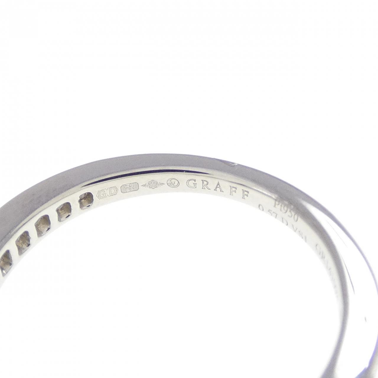グラフ フレーム エメラルドカット リング 0.57CT (D VS1)