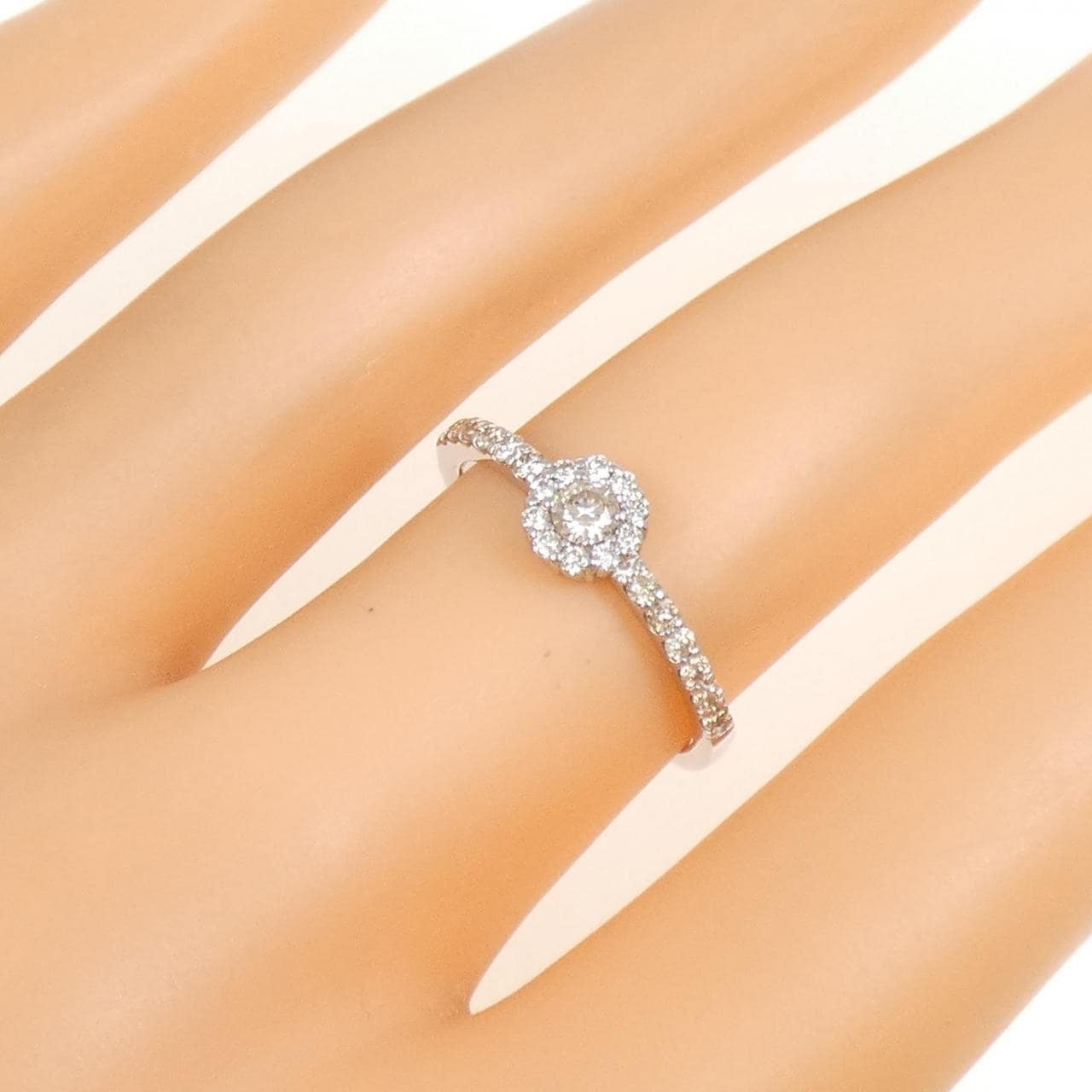 PT950 ダイヤモンド リング 0.33CT