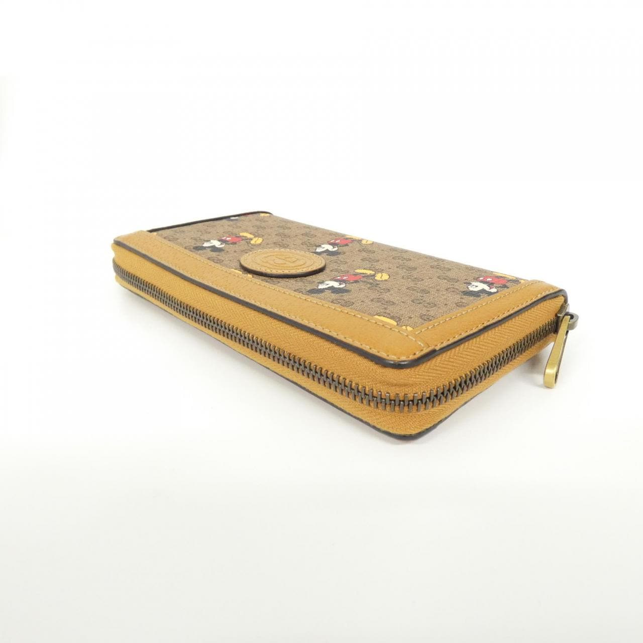 グッチ 602532 HWUBM 財布