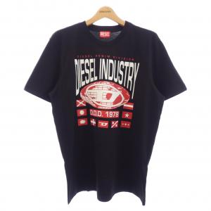 ディーゼル DIESEL Tシャツ