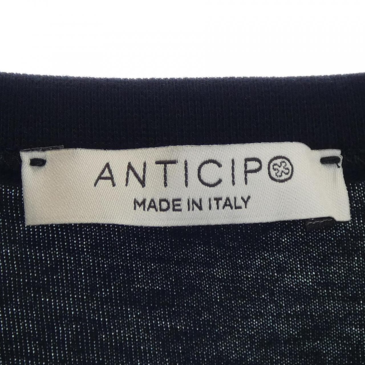 アンティーチポ ANTICIPO Tシャツ