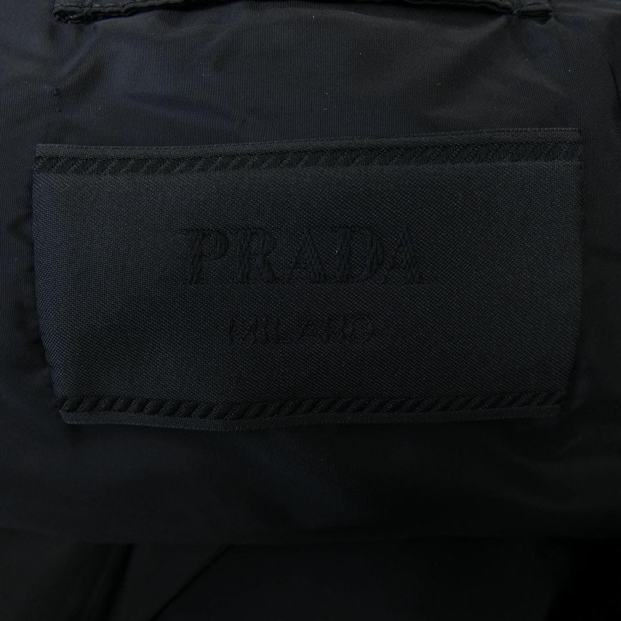 プラダ PRADA トライアングルロゴ SGC693 SOOO 13YO ダウンベスト