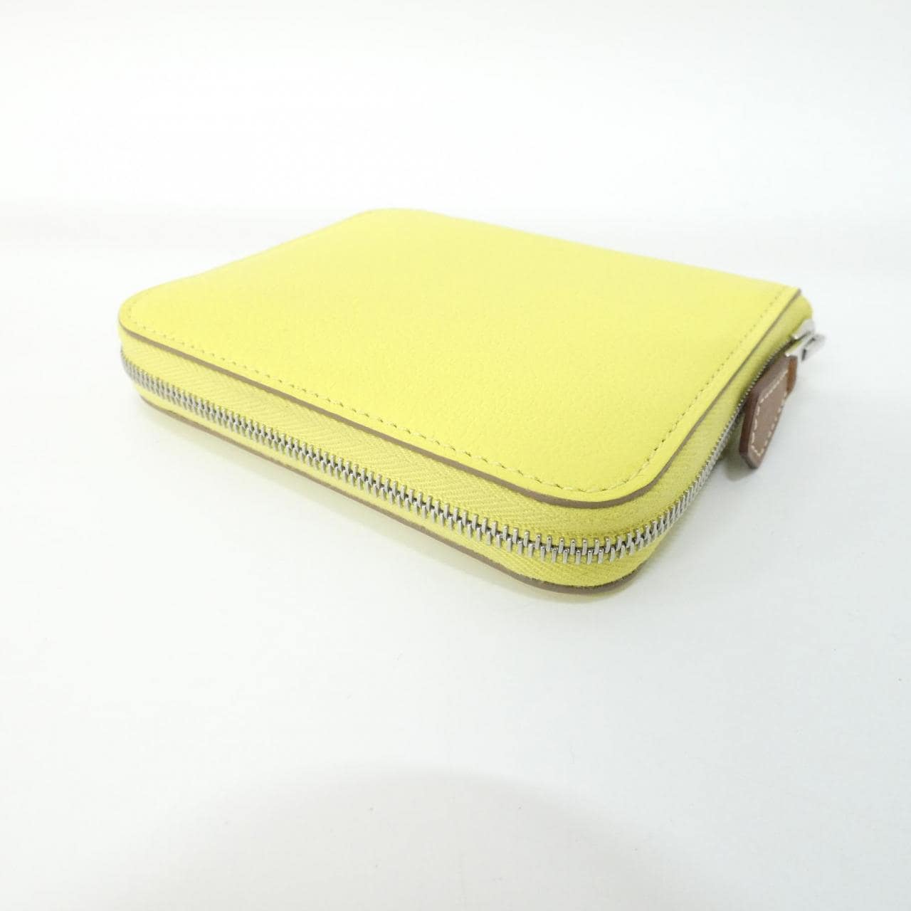 エルメス EN LIBERTE シルク イン コンパクト 084541CK 財布