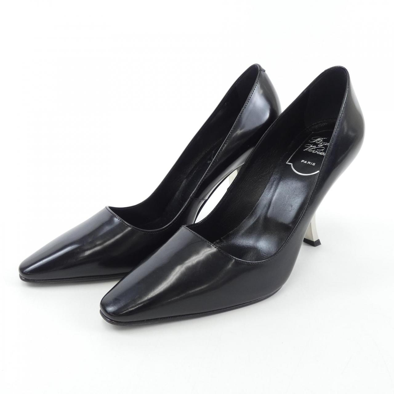 ロジェヴィヴィエ ROGER VIVIER パンプス