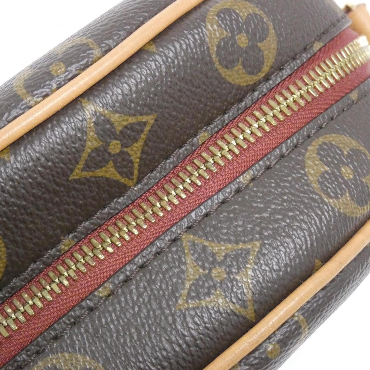 ルイヴィトン モノグラム ボワット シャポー スープル PM M45149 ショルダーバッグ