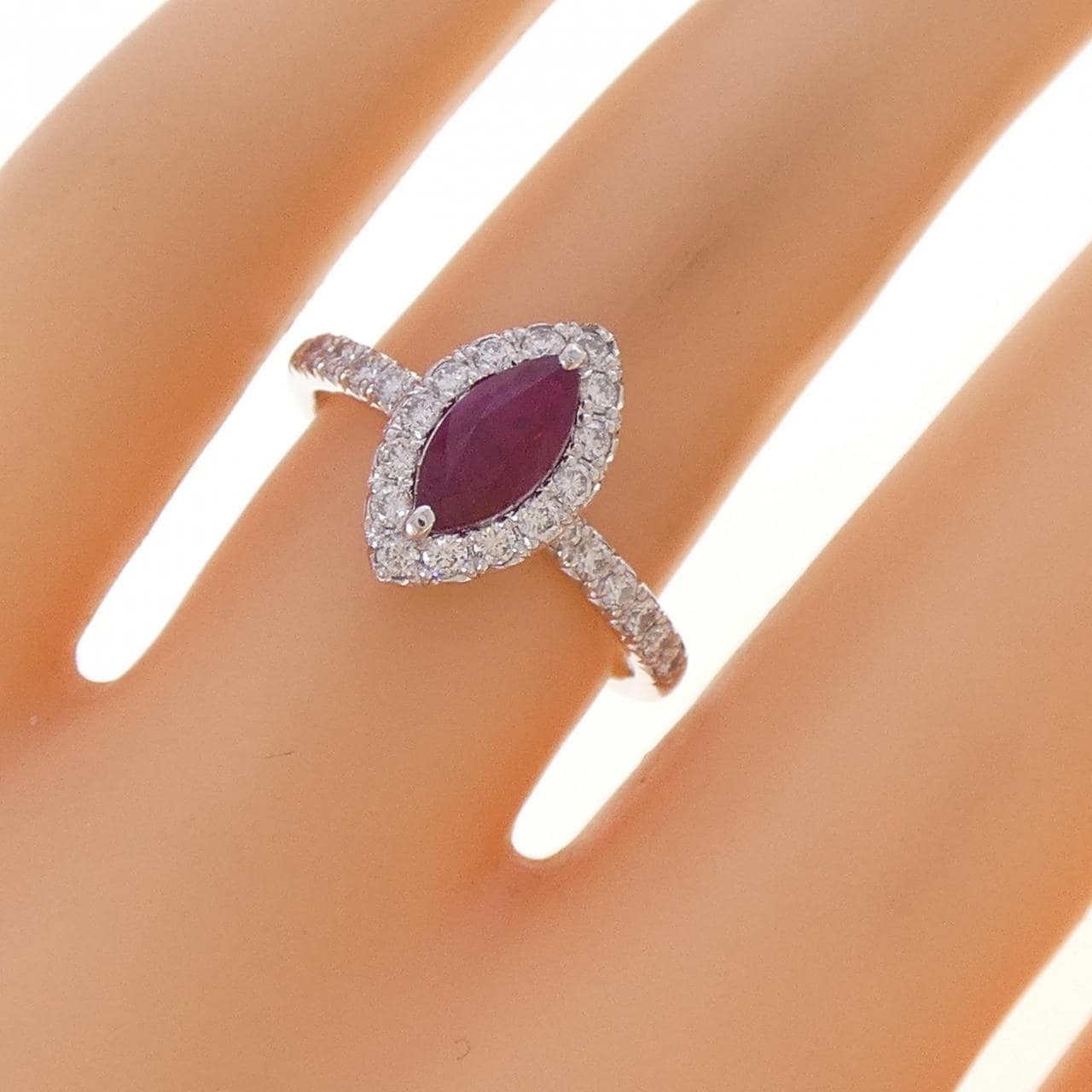 PT950 ルビー リング 0.664CT