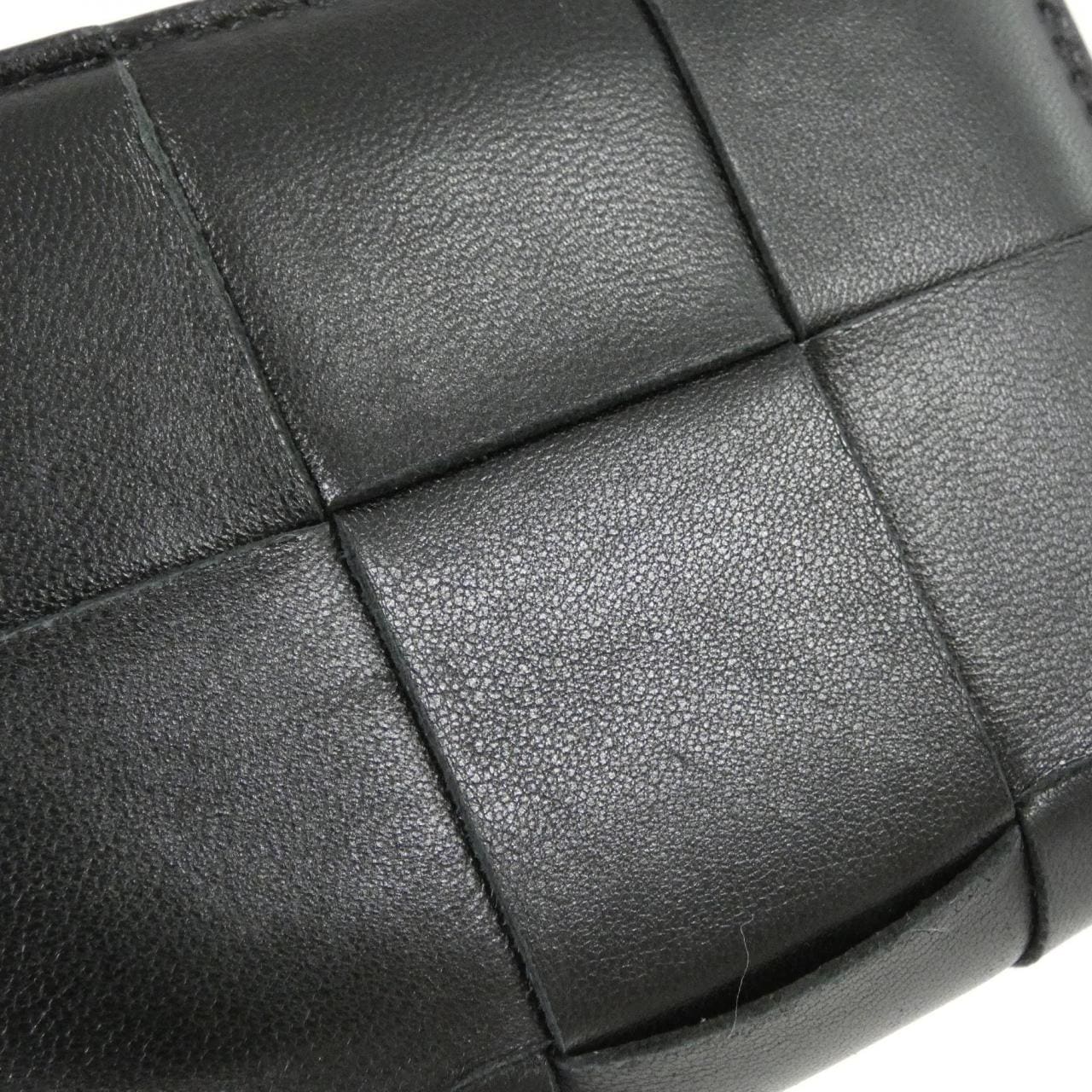 ボッテガヴェネタ 706010 VCQC4 財布