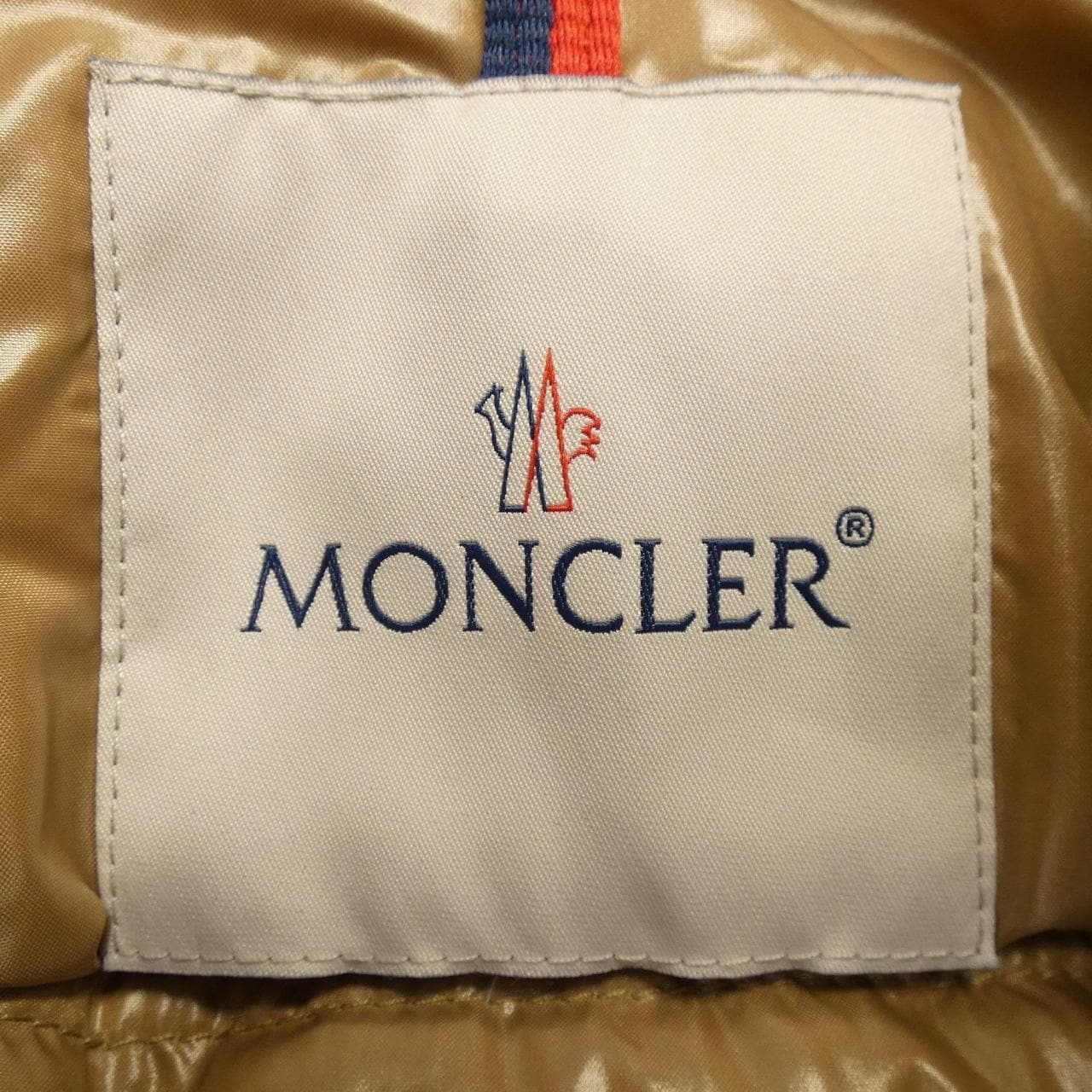 MONCLER蒙克勒羽绒服