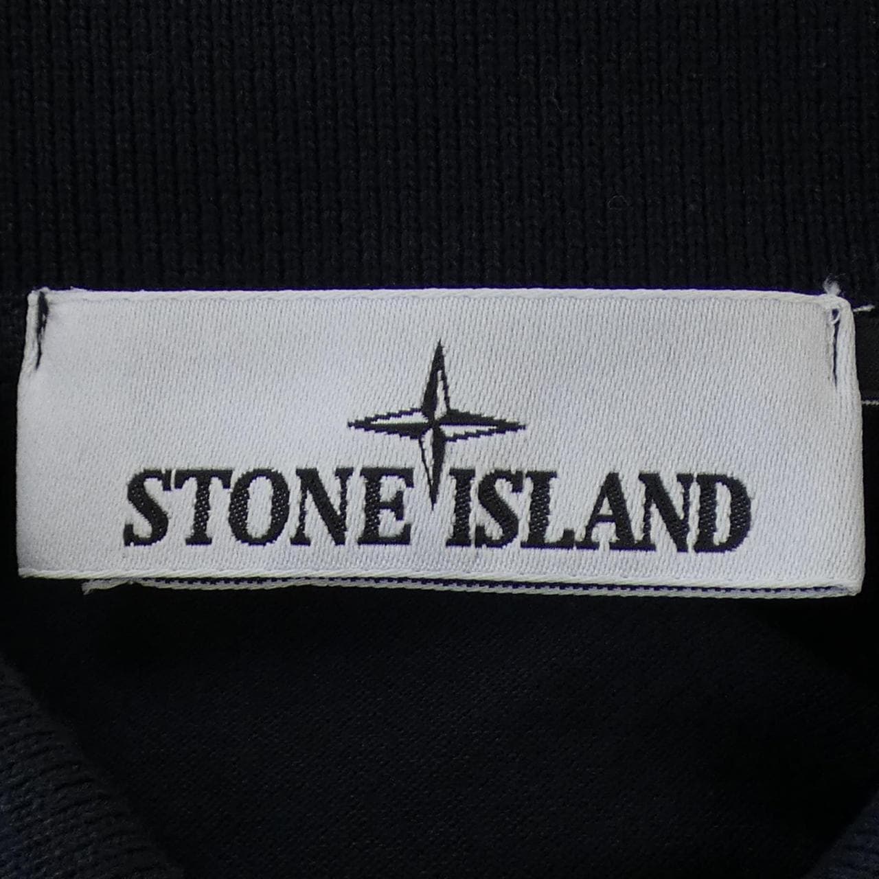 ストーンアイランド STONE ISLAND ポロシャツ