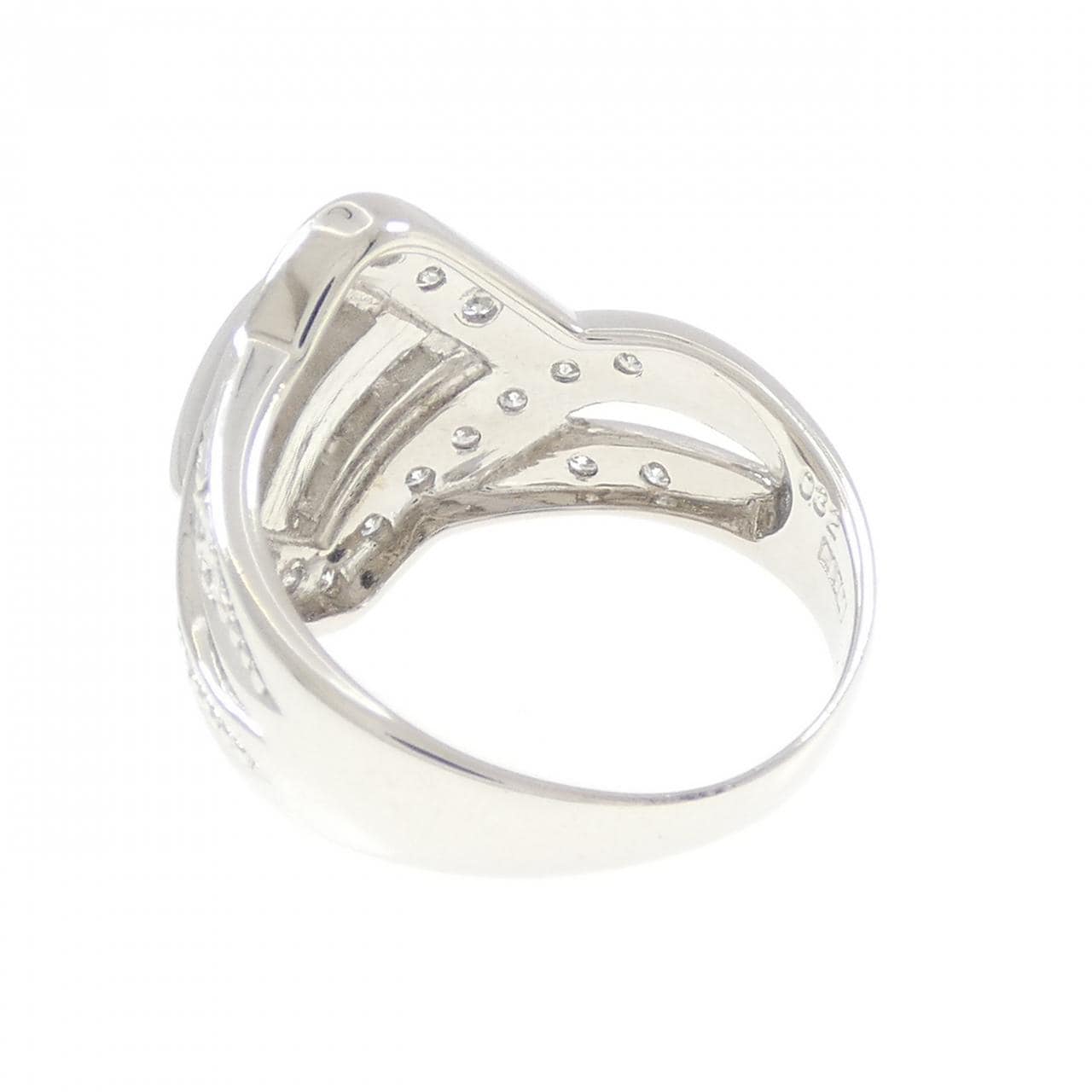 PT900 ダイヤモンド リング 0.68CT