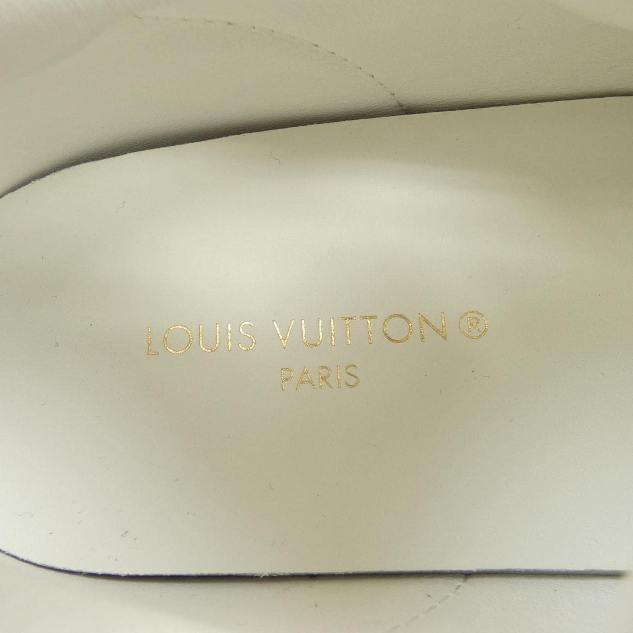 ルイヴィトン LOUIS VUITTON スニーカー