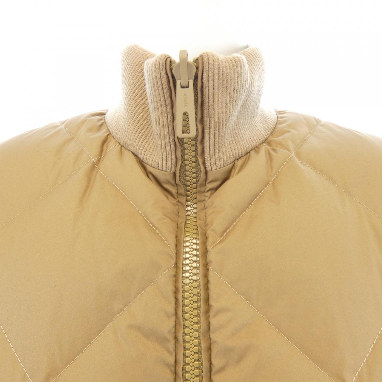 エルメス HERMES LA PROMENADE DU MATIN 2H0258D4 ダウンベスト