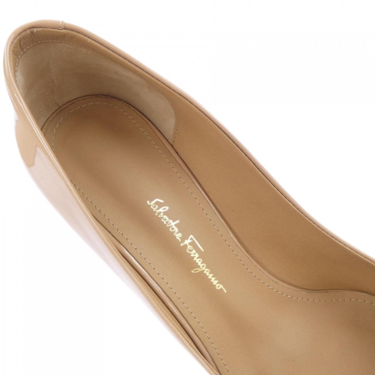 サルヴァトーレフェラガモ SALVATORE FERRAGAMO パンプス