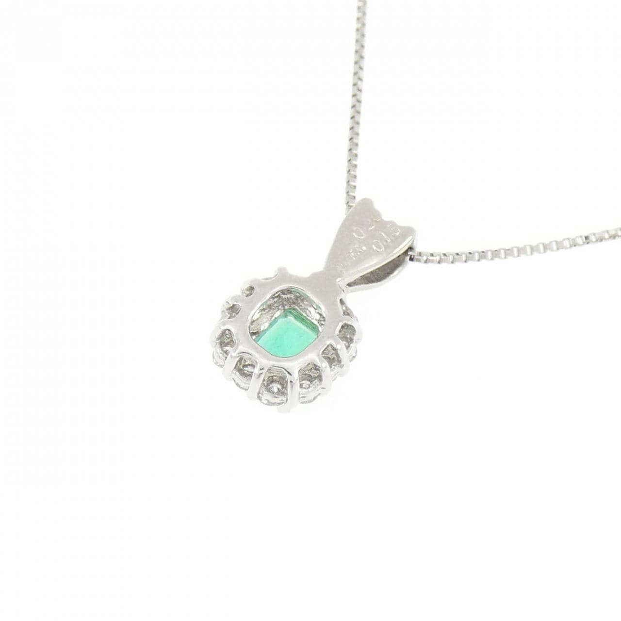 PT900/PT850 エメラルド ネックレス 0.26CT
