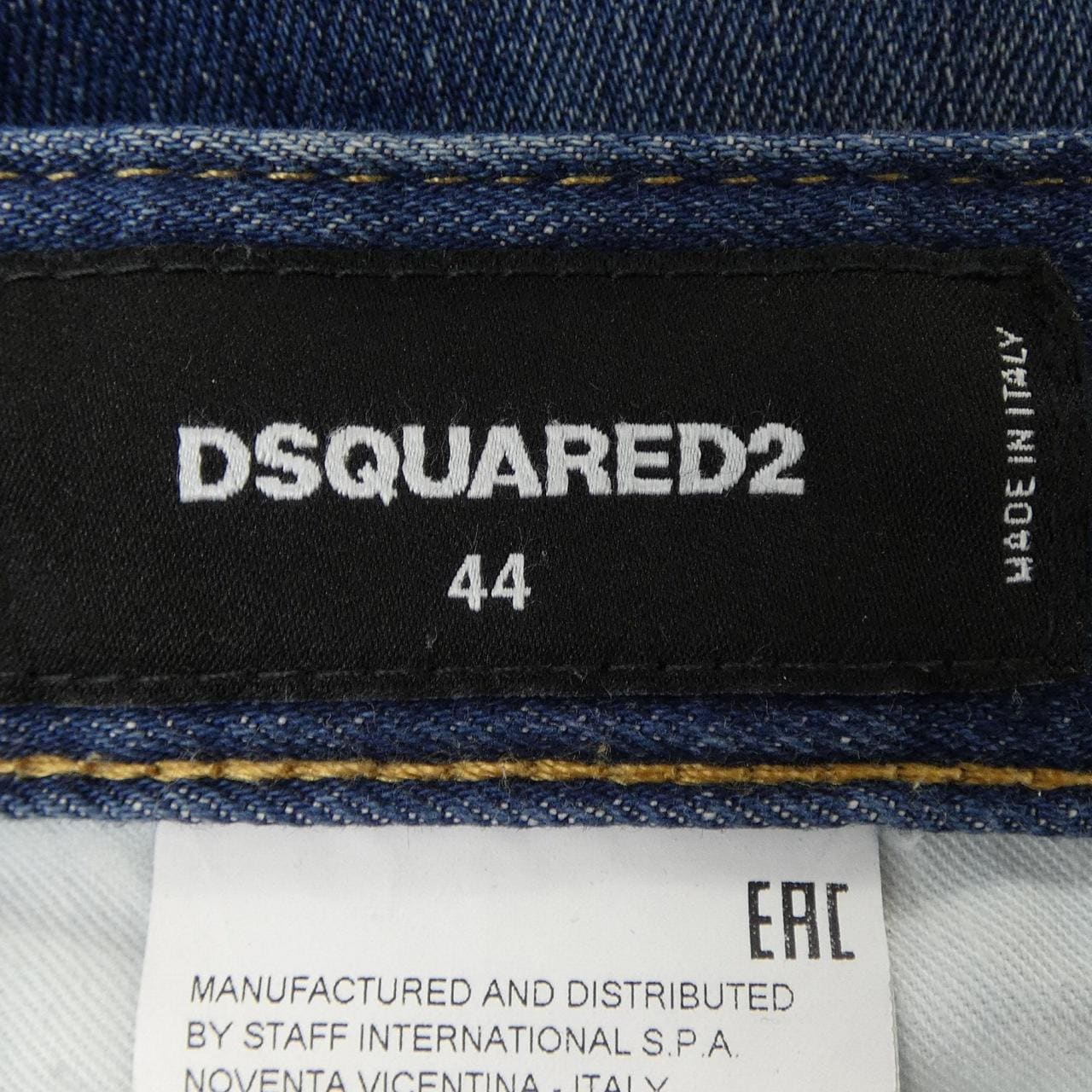 ディースクエアード DSQUARED2 S71LB0431 ジーンズ