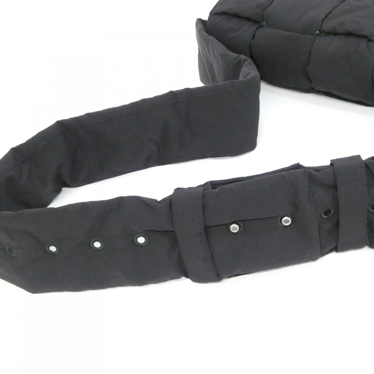 ボッテガヴェネタ 755182 V2B01 ショルダーバッグ