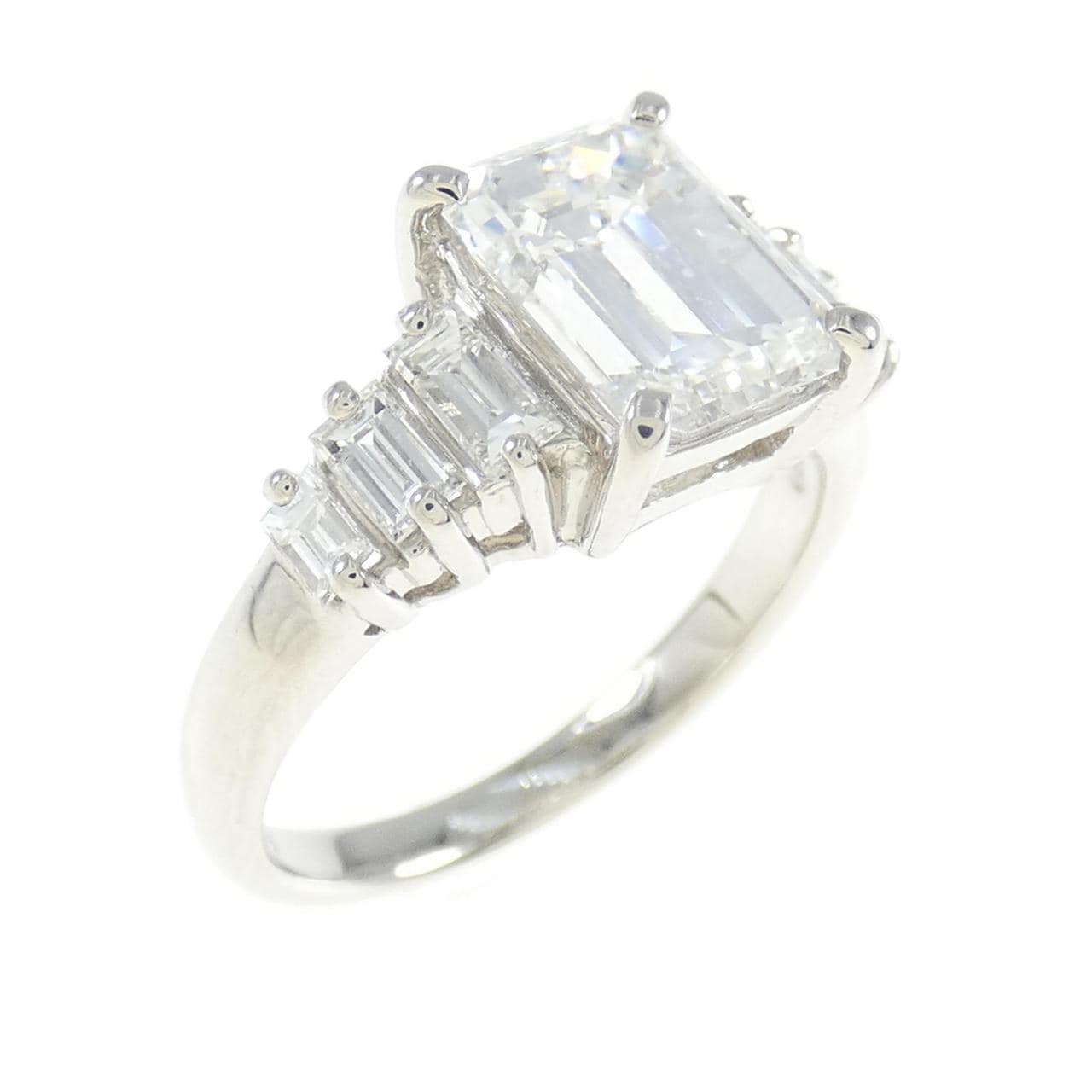 [Remake] PT Diamond Ring 2.077CT F VVS1 Emerald Cut