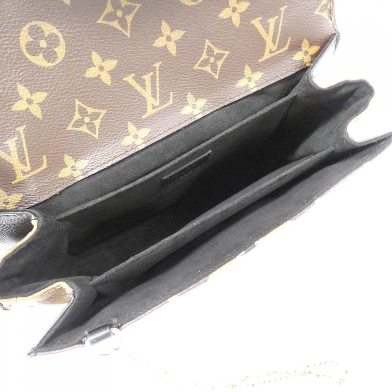 LOUIS VUITTON Monogram (Twisted Brogue) Pochette Metis MM M43488 Bag