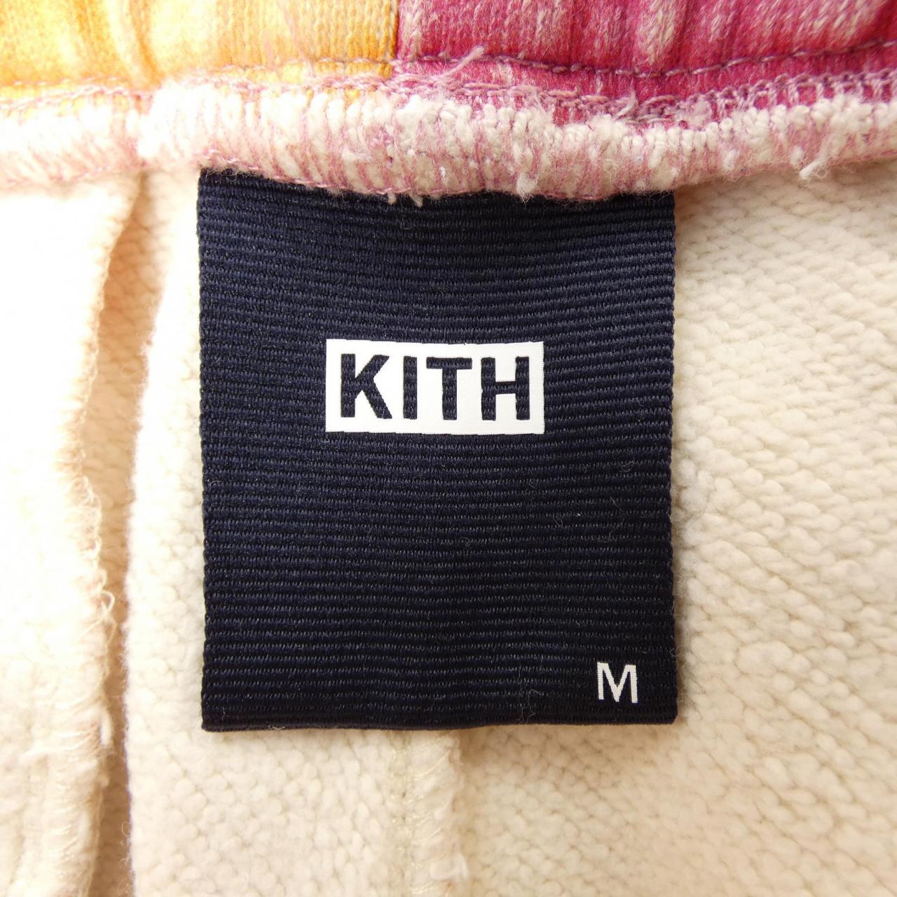 キス KITH ショートパンツ