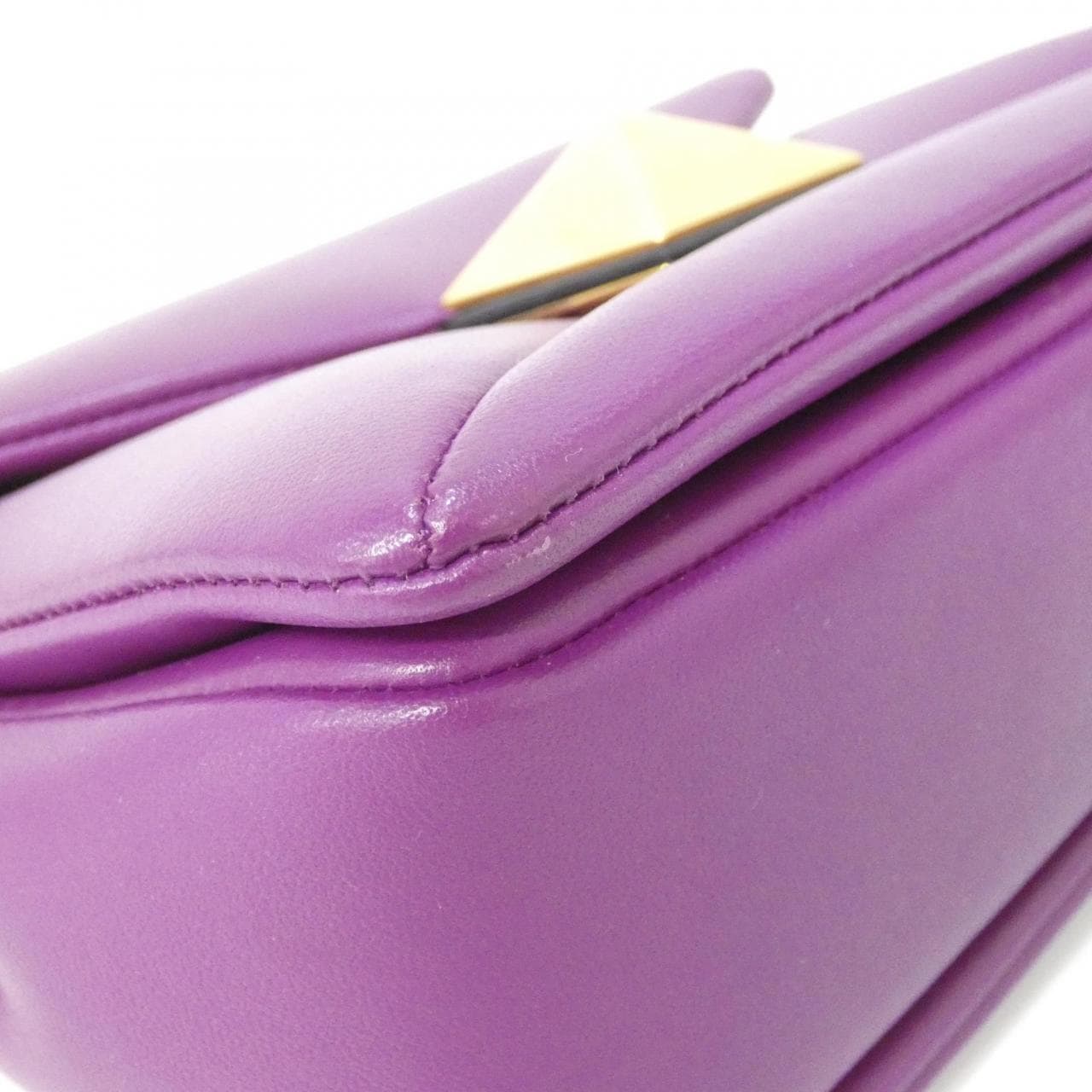 ヴァレンティノガラヴァーニ XW0B0K21HHX ショルダーバッグ