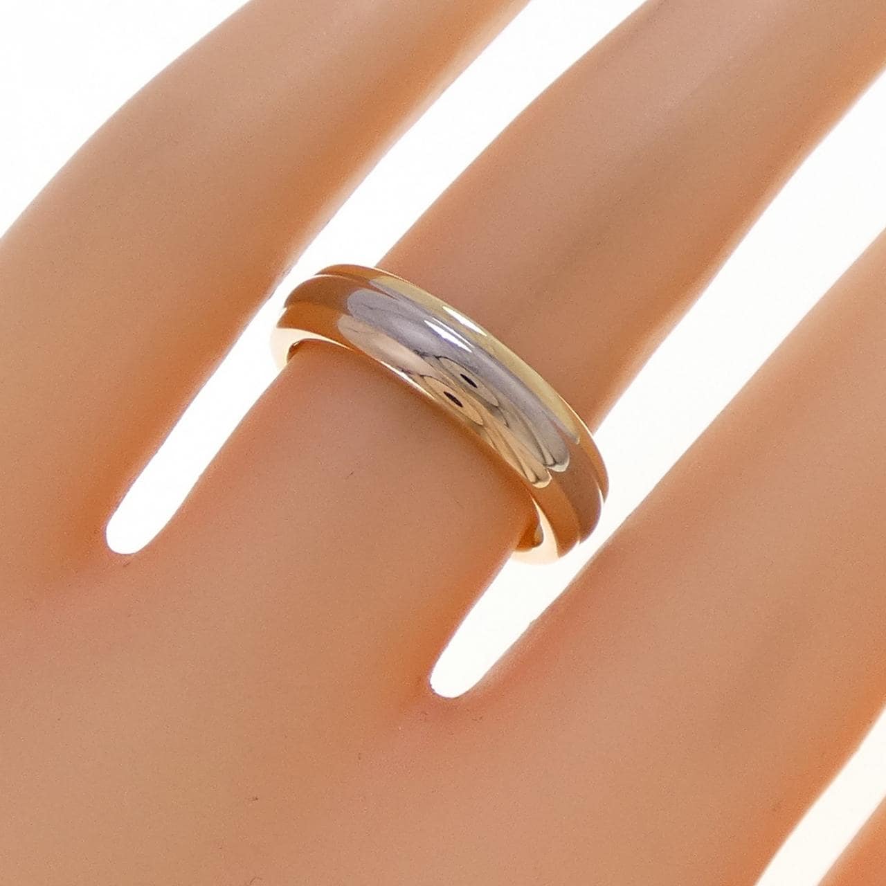 カルティエ スリーカラーウェディング リング