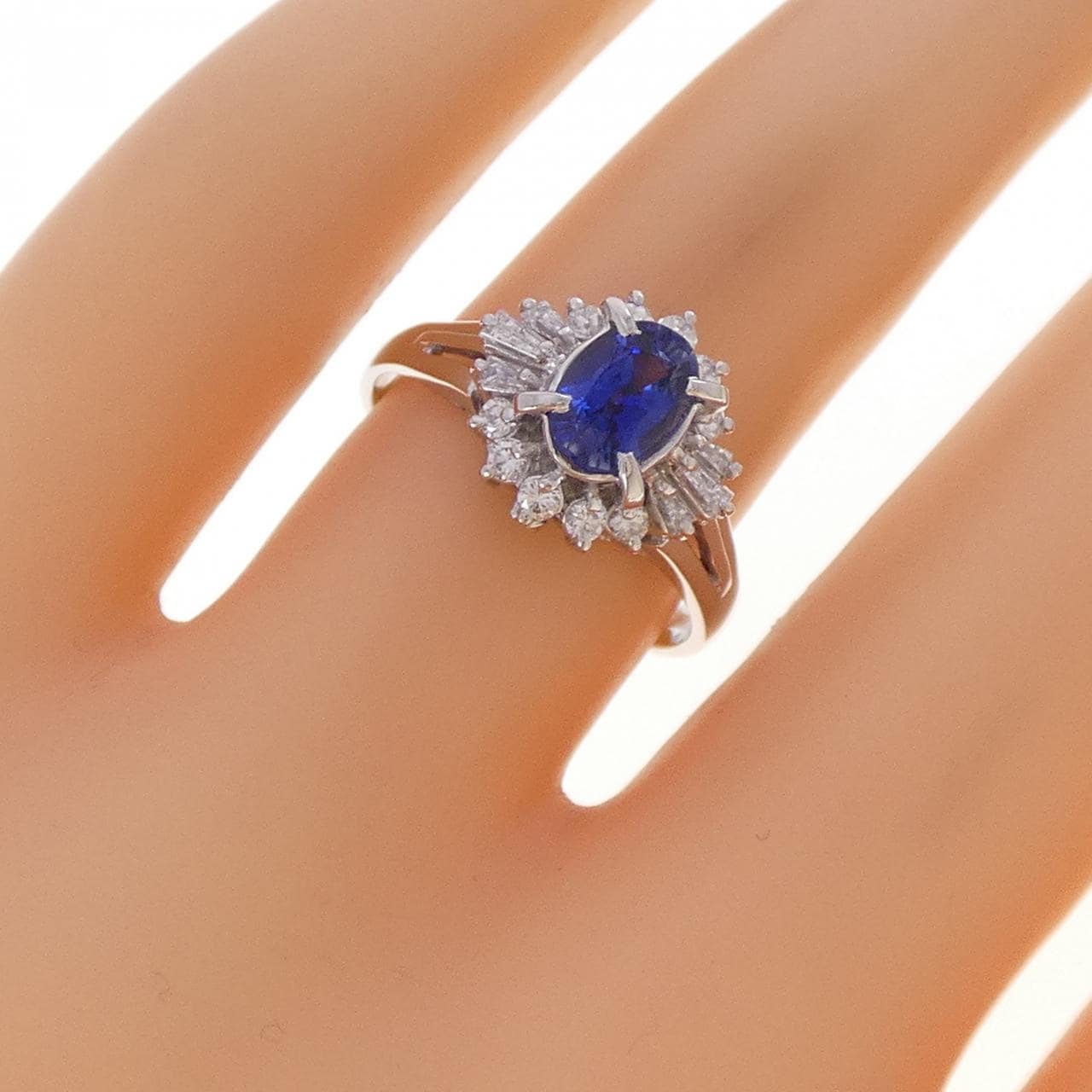 PT900 サファイヤ リング 0.79CT