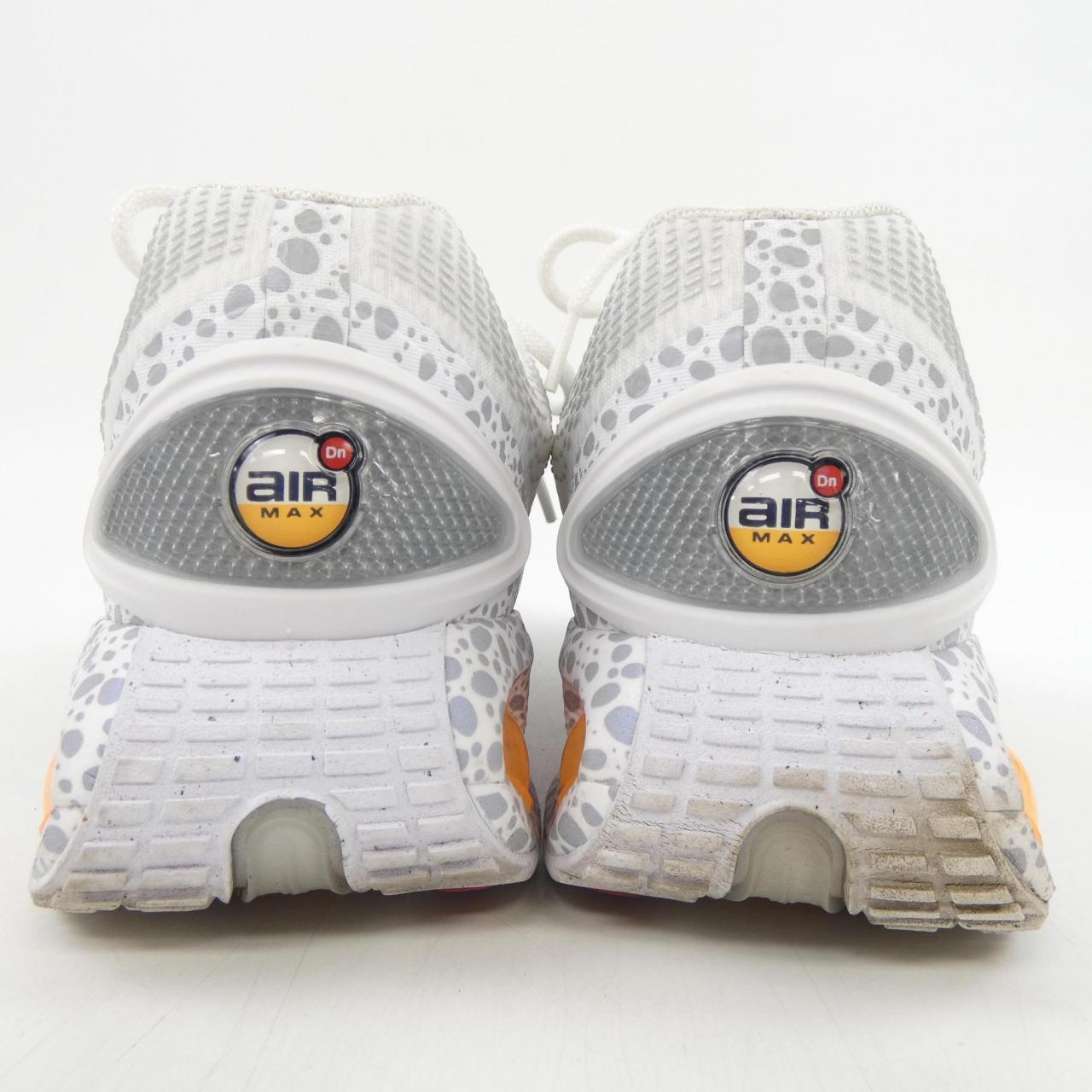 ナイキ NIKE HM0811-100 スニーカー