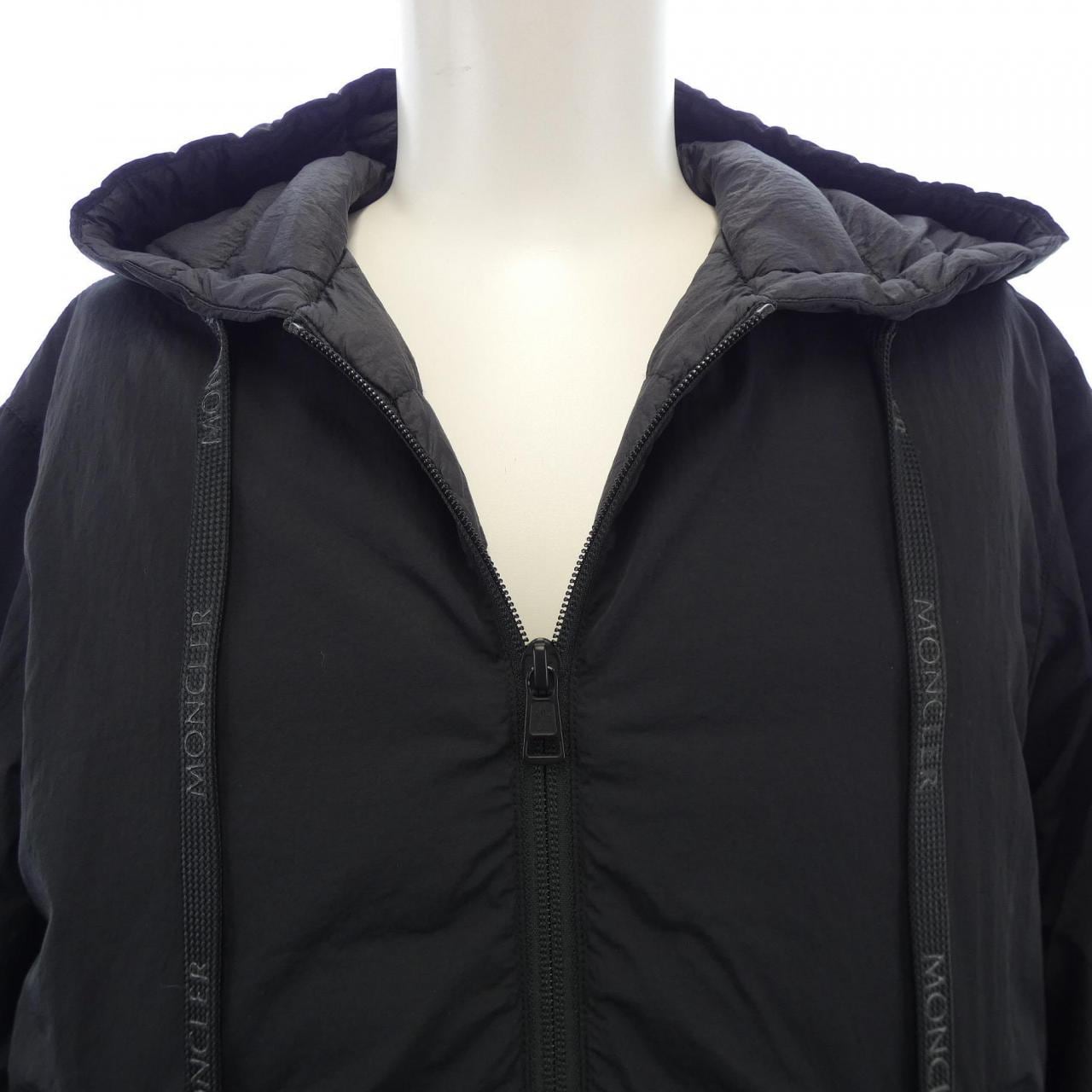 MONCLER MONCLER Down Jacket