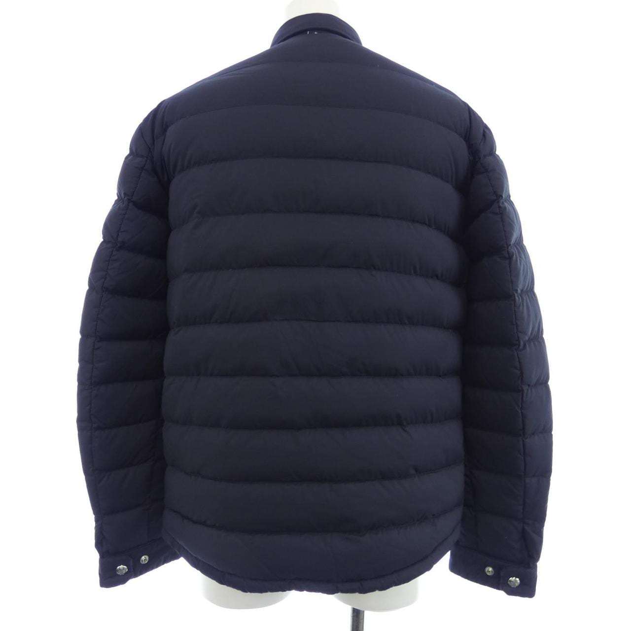 モンクレール MONCLER ダウンジャケット
