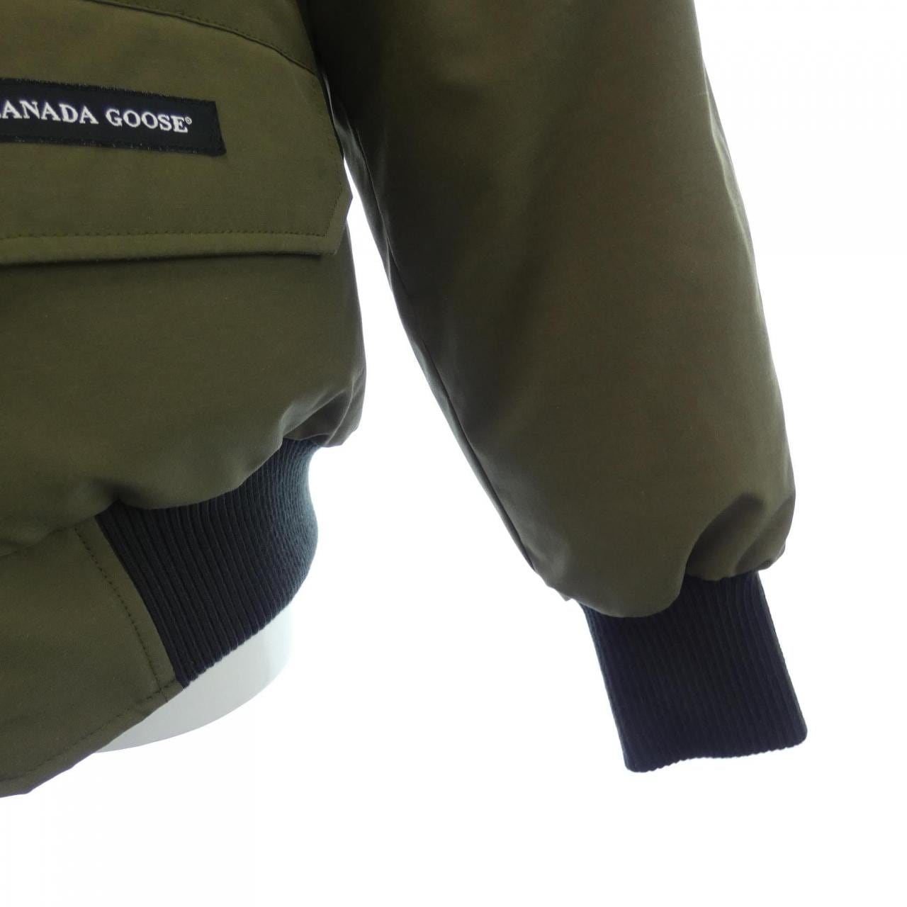 カナダグース CANADA GOOSE ダウンジャケット