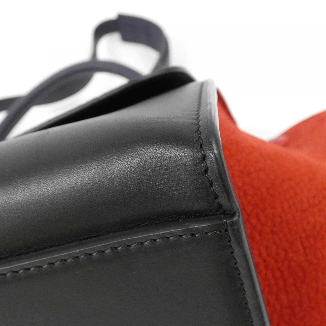 セリーヌ スモール トラペーズ 174683ZTB バッグ