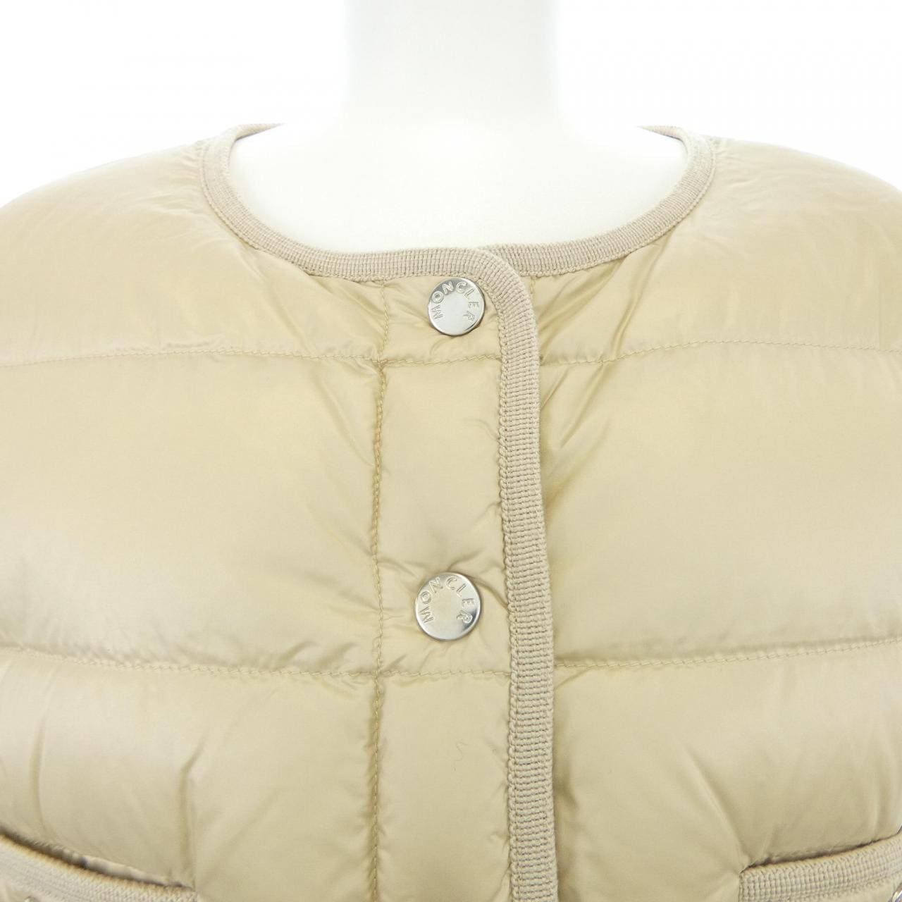 モンクレール MONCLER 20939B00025 ダウンジャケット