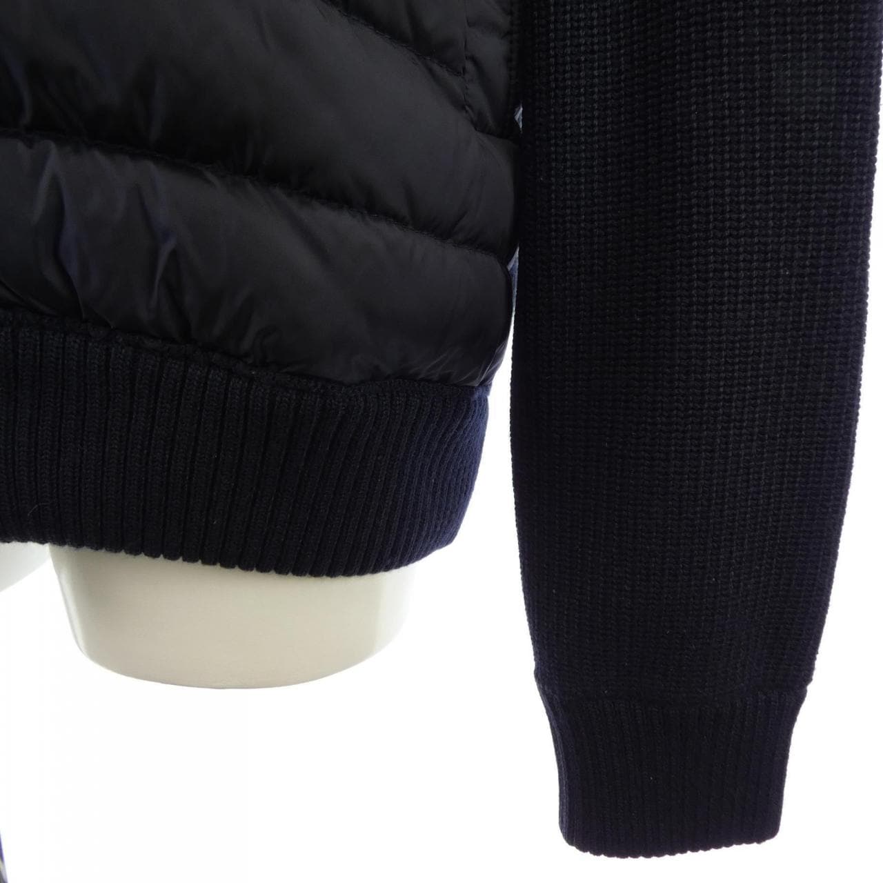 モンクレール MONCLER 20919B50800 ダウンジャケット