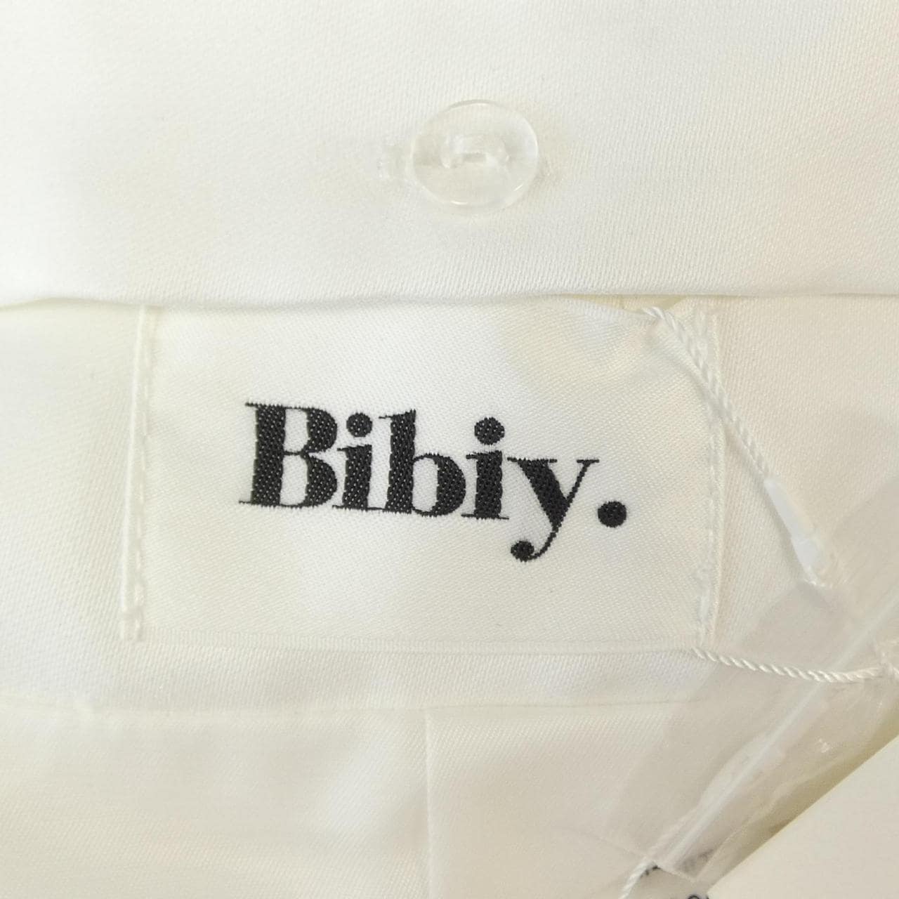 BIBIY. トップス