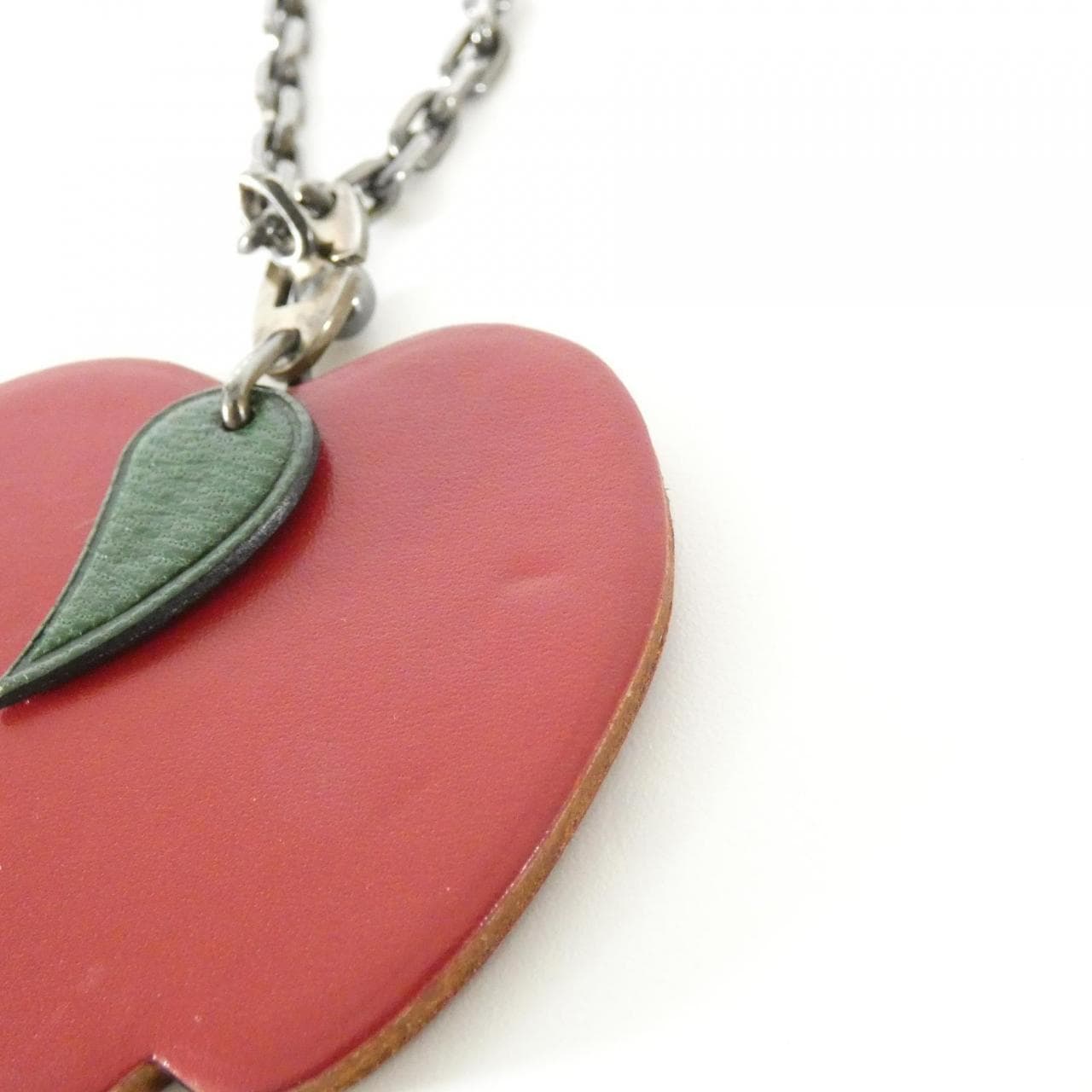 エルメス POMME フルーツ ポルト クレ 027890CA キーホルダー