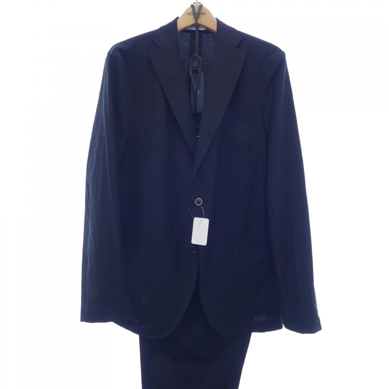 ボリオリ BOGLIOLI スーツ