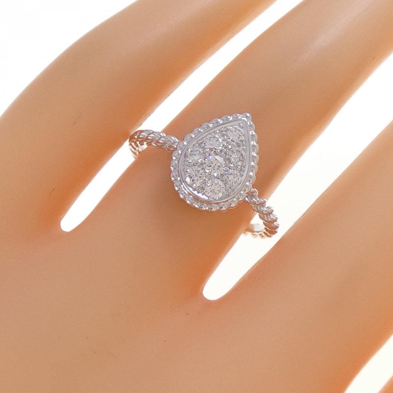 ブシュロン セルパンボエム スモール リング