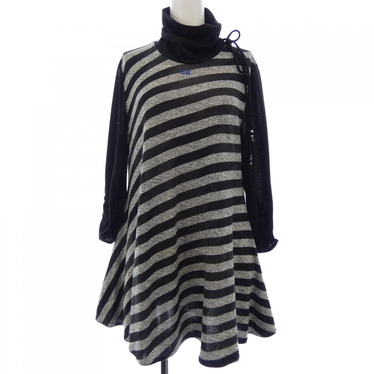 GKITALIYA トップス