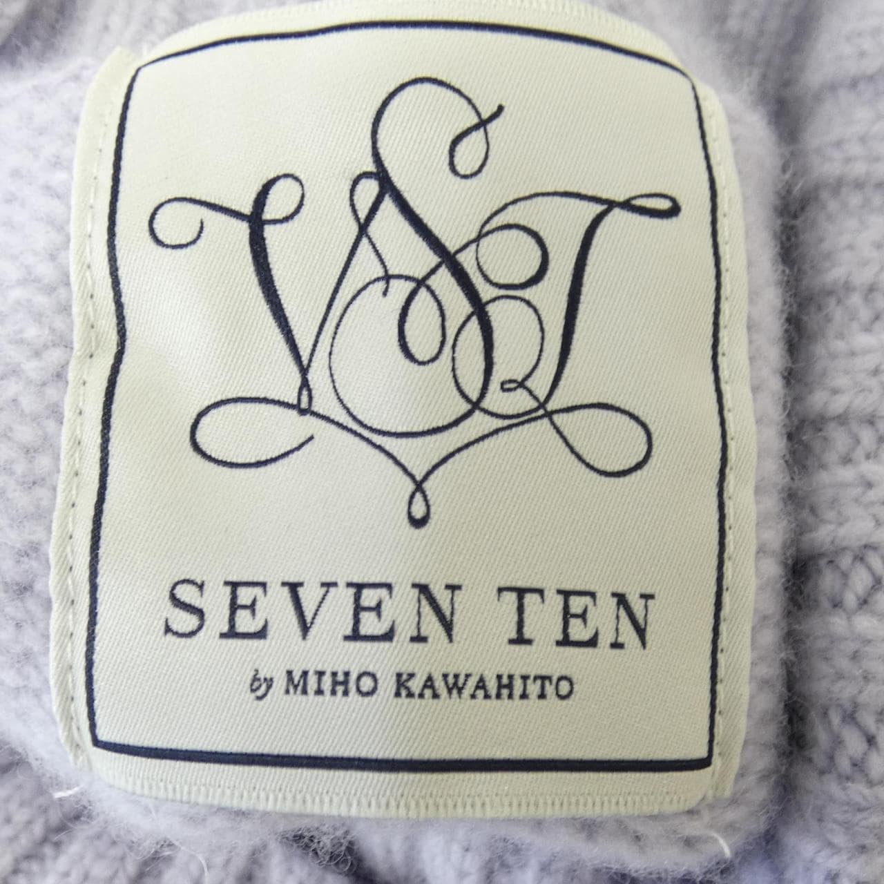 セブンテンバイミホカワヒト SEVEN TEN by MIHO KAWAHITO ニット