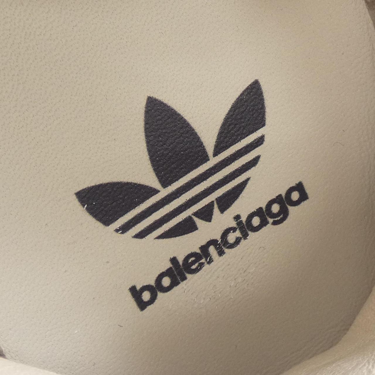 バレンシアガ BALENCIAGA ADIDAS 721836 スニーカー